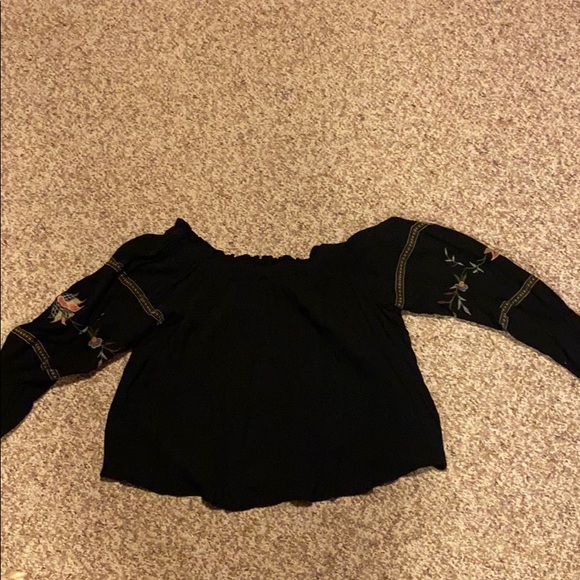 Shirt - Picture 2 of 3